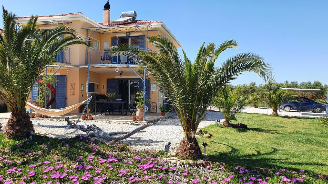 Villa Finiki Messinia Upstairs Exterior photo